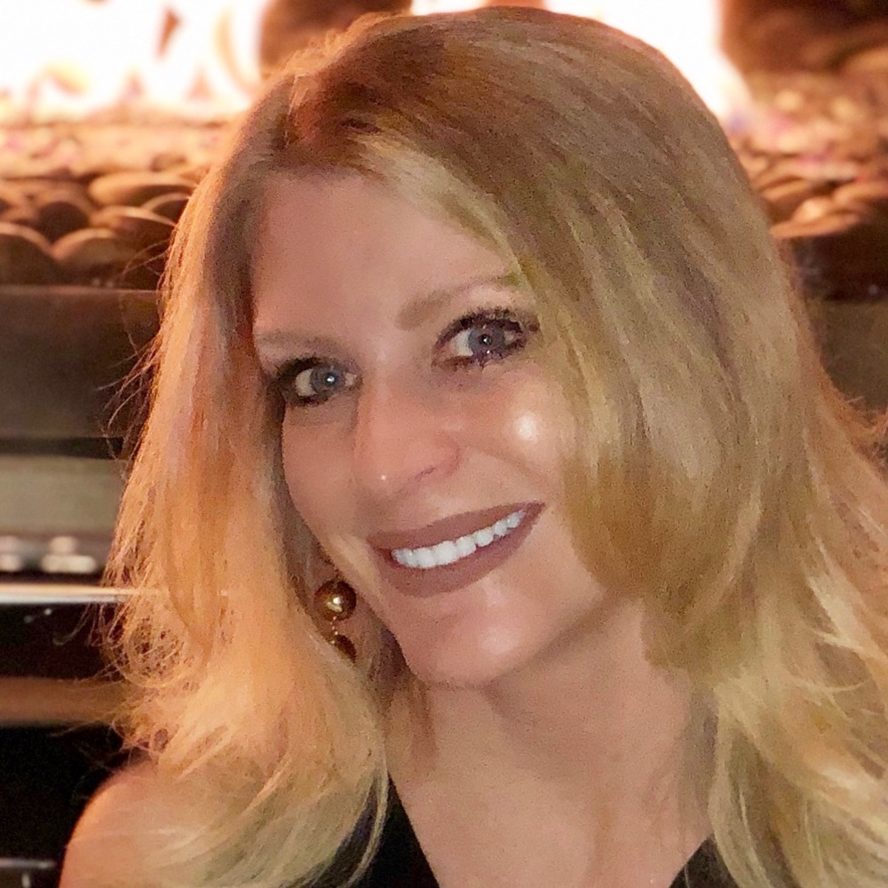 Meet your Posher, Laura